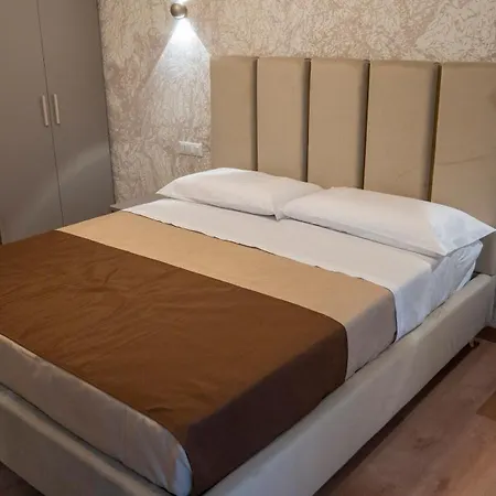 Ludey 4* רג'יו די קאלאבריה